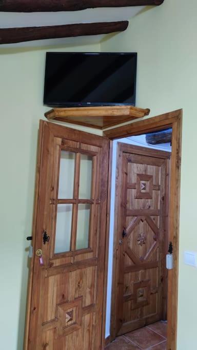 Casa Rural La Criva Crivillen Екстериор снимка